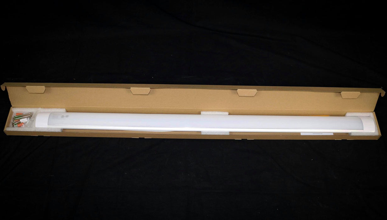 KEDRON LED 40 watt 48 inch 120vAC warm white